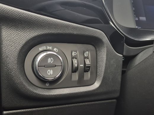 Opel Corsa Edition | Dode hoek waarschuwing | Draadloze Apple Carplay en Android Auto | LED koplampen met LE... ActivLease financial lease
