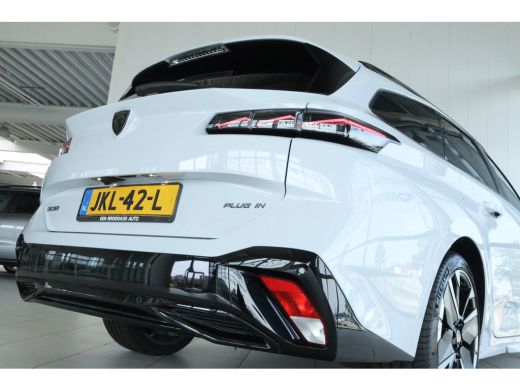 Peugeot 308 SW 1.6 Plug-in Hybrid 195 GT | Adapt. Cruise | Focal Audio | Schuifdak | 360 Camera | Elektr. kle... ActivLease financial lease