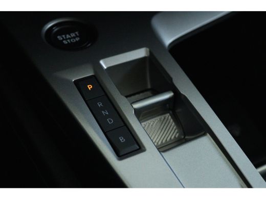Peugeot 308 SW 1.6 Plug-in Hybrid 195 GT | Adapt. Cruise | Focal Audio | Schuifdak | 360 Camera | Elektr. kle... ActivLease financial lease
