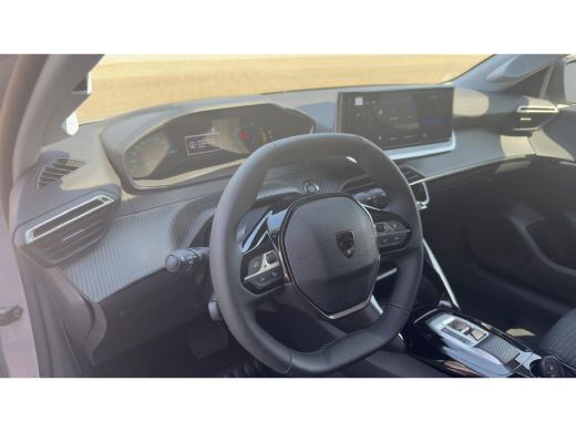 Peugeot e-208 EV Business 50 kWh | Apple Carplay / Android Auto | Camera achter | Parkeer sensoren voor + achter | ActivLease financial lease