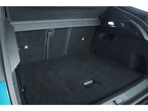 Peugeot e-3008 GT Long Range 230 97 kWh | Adapt. Cruise | Focal Audio | Schuifdak | Stoelverwarming | Elektr. Kl... ActivLease financial lease
