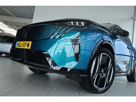 Peugeot e-3008 GT Long Range 230 97 kWh | Adapt. Cruise | Focal Audio | Schuifdak | Stoelverwarming | Elektr. Kl... ActivLease financial lease