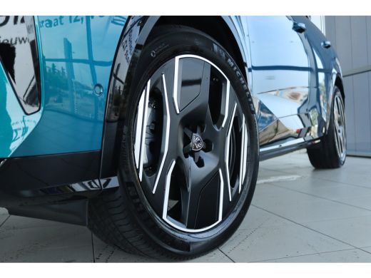Peugeot e-3008 GT Long Range 230 97 kWh | Adapt. Cruise | Focal Audio | Schuifdak | Stoelverwarming | Elektr. Kl... ActivLease financial lease