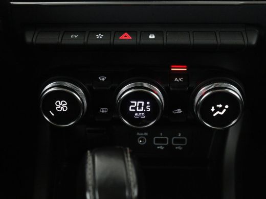 Renault Arkana | Panoramadak | Half leder | Carplay | Adaptive cruise | Dodehoek detectie | Camera | Park assist... ActivLease financial lease