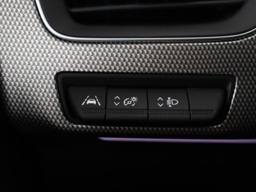 Renault Arkana | Panoramadak | Half leder | Carplay | Adaptive cruise | Dodehoek detectie | Camera | Park assist... ActivLease financial lease