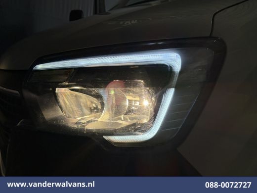 Renault Master 2.3 dCi 146pk Bakwagen 232cm Hoog Laadklep Zijdeur Euro6 Airco | LED | Lat om Lat betimmering Cru... ActivLease financial lease