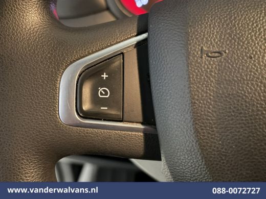 Renault Master 2.3 dCi 146pk Bakwagen 232cm Hoog Laadklep Zijdeur Euro6 Airco | LED | Lat om Lat betimmering Cru... ActivLease financial lease