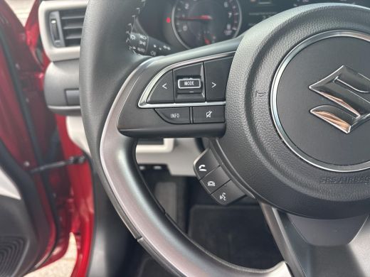 Suzuki Swift 1.2 Select Smart Hybrid ActivLease financial lease