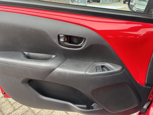 Toyota Aygo 1.0 VVT-i x-fun ActivLease financial lease