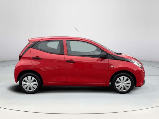 Toyota Aygo 1.0 VVT-i x-fun ActivLease financial lease