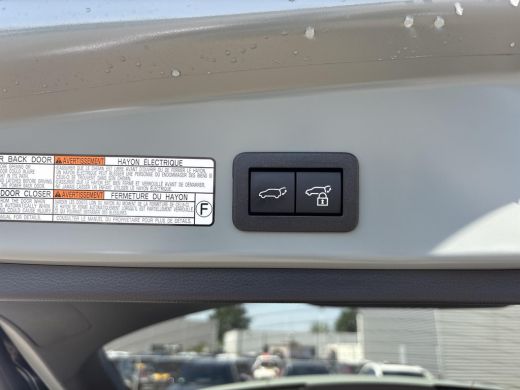 Toyota Corolla Cross Hybrid 200 Style ActivLease financial lease