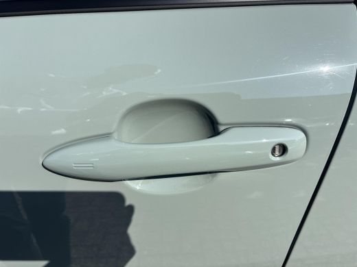Toyota Corolla Cross Hybrid 200 Style ActivLease financial lease