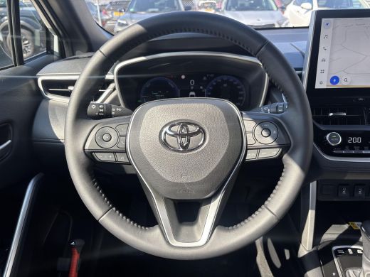 Toyota Corolla Cross Hybrid 200 Style ActivLease financial lease