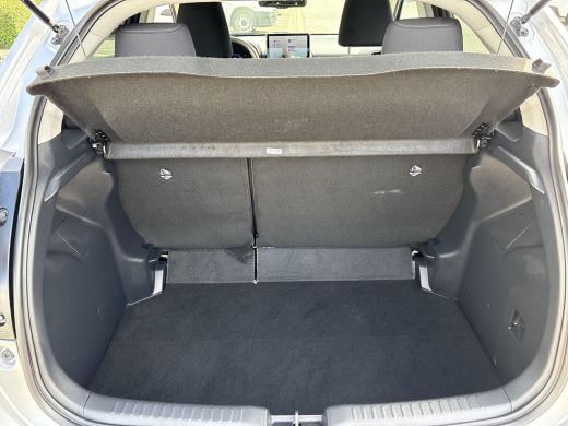 Toyota Yaris 1.5 Hybrid 115 Dynamic ActivLease financial lease