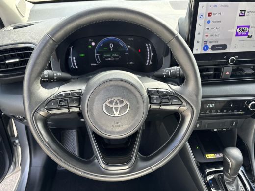 Toyota Yaris 1.5 Hybrid 115 Dynamic ActivLease financial lease
