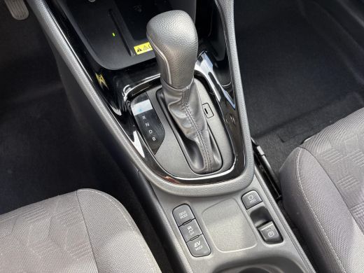 Toyota Yaris 1.5 Hybrid 115 Dynamic ActivLease financial lease