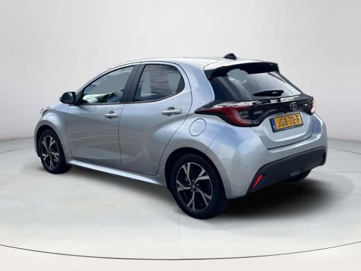 Toyota Yaris 1.5 Hybrid 115 Dynamic ActivLease financial lease