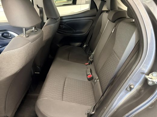 Toyota Yaris 1.5 Hybrid Dynamic ActivLease financial lease