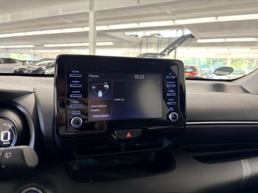 Toyota Yaris 1.5 Hybrid Dynamic ActivLease financial lease