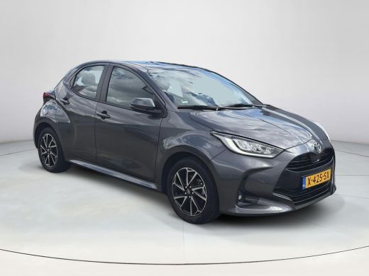 Toyota Yaris 1.5 Hybrid Dynamic ActivLease financial lease