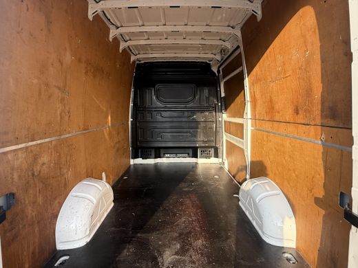Volkswagen Crafter 35 2.0 TDI Highline / L3 H3 / Airco / 1e Eigenaar / Cruise Control / ORG NL / Dealeronderhouden / ActivLease financial lease