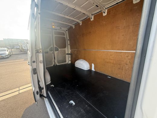 Volkswagen Crafter 35 2.0 TDI Highline / L3 H3 / Airco / 1e Eigenaar / Cruise Control / ORG NL / Dealeronderhouden / ActivLease financial lease