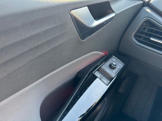 Volkswagen ID.3 First 58 kWh 204pk Parkeersensoren v&oacute;&oacute;r en achter | Navigatie-apparaat | Digitale radio-ontvangst... ActivLease financial lease