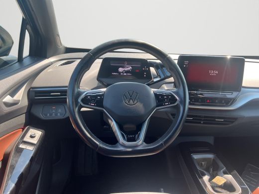 Volkswagen ID.4 First 77 kWh | 204Pk | Trekhaak | Stoelverwarming | A.cam | ActivLease financial lease