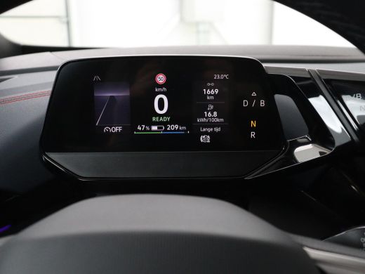 Volkswagen ID.5 | SOH 90,1% | Half leder | Stuur/stoelverwarming | Carplay | Sfeerverlichting | Adaptive cruise |... ActivLease financial lease