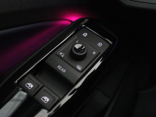 Volkswagen ID.5 | SOH 90,1% | Half leder | Stuur/stoelverwarming | Carplay | Sfeerverlichting | Adaptive cruise |... ActivLease financial lease