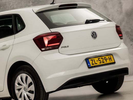 Volkswagen Polo 1.0 Sportline (APPLE CARPLAY, CRUISE, SPORTSTOELEN, BLUETOOTH, NIEUWE APK, ARMSTEUN, NIEUWSTAAT) ActivLease financial lease
