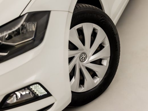 Volkswagen Polo 1.0 Sportline (APPLE CARPLAY, CRUISE, SPORTSTOELEN, BLUETOOTH, NIEUWE APK, ARMSTEUN, NIEUWSTAAT) ActivLease financial lease