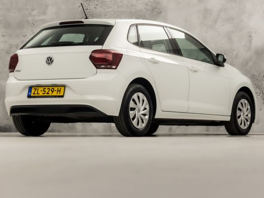 Volkswagen Polo 1.0 Sportline (APPLE CARPLAY, CRUISE, SPORTSTOELEN, BLUETOOTH, NIEUWE APK, ARMSTEUN, NIEUWSTAAT) ActivLease financial lease