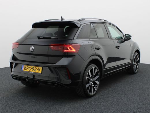Volkswagen T-Roc 1.5 TSI R-Line Business Black Style | Side Assist | Elk. A-klep | Trekhaak afnb. | IQ Light | Cam... ActivLease financial lease