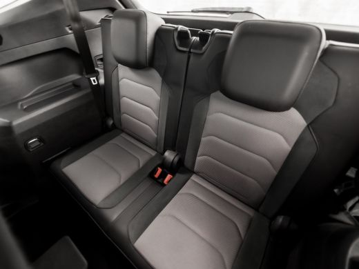 Volkswagen Tiguan Allspace 2.0 TSI 4Motion R-Line 7 Persoons 190Pk Automaat (2X R-LINE, PANORAMADAK, VIRTUAL COCKPIT, 360 CA... ActivLease financial lease