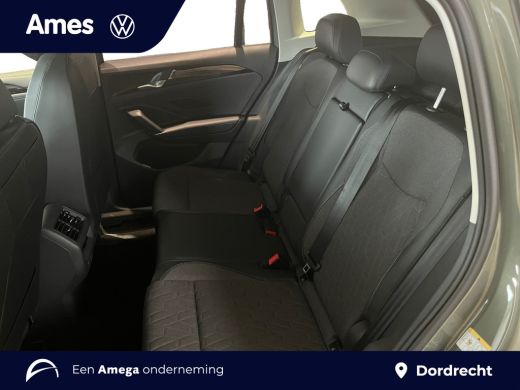Volkswagen Tiguan Life Edition 1.5 eTSI 96 kW / 130 PK SUV 7 versn. DSG | 360 Graden camera | Elektrische achterkle... ActivLease financial lease