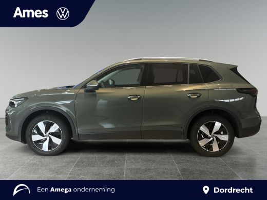 Volkswagen Tiguan Life Edition 1.5 eTSI 96 kW / 130 PK SUV 7 versn. DSG | 360 Graden camera | Elektrische achterkle... ActivLease financial lease