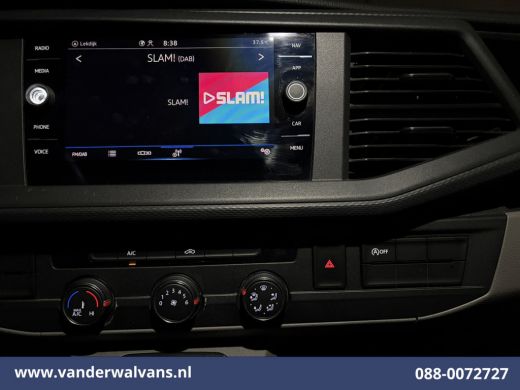 Volkswagen Transporter 2.0 TDI L2H1 Euro6 Airco | Navigatie | Apple Carplay | Android Auto Bijrijdersbank, Achterklep ActivLease financial lease