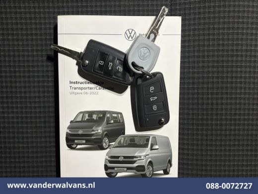 Volkswagen Transporter 2.0 TDI L2H1 Euro6 Airco | Navigatie | Apple Carplay | Android Auto Bijrijdersbank, Achterklep ActivLease financial lease
