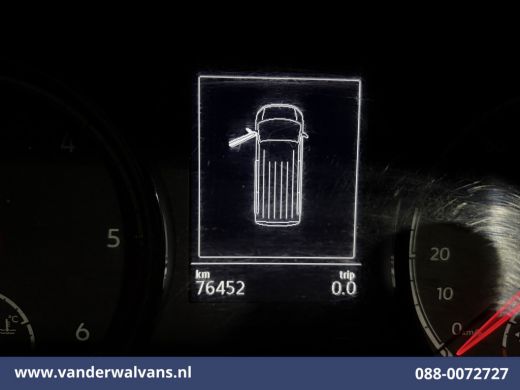 Volkswagen Transporter 2.0 TDI L2H1 Euro6 Airco | Navigatie | Apple Carplay | Android Auto Bijrijdersbank, Achterklep ActivLease financial lease
