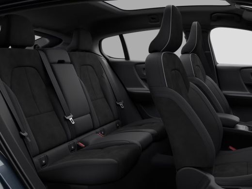 Volvo  EC40 Single Motor Ext. Range Ultra Black Edition. Europa 82 kWh | Achterbank verwarmd | Achteruitrijca... ActivLease financial lease