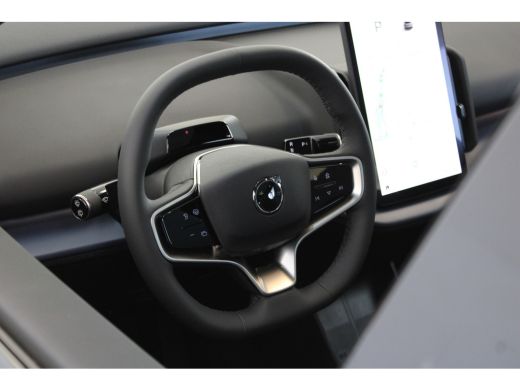 Volvo  EX30 P3 150PK Long Range Plus Europa 69kWh | Stoel&Stuur Verw. | Elec Stoelen | HK Audio ActivLease financial lease