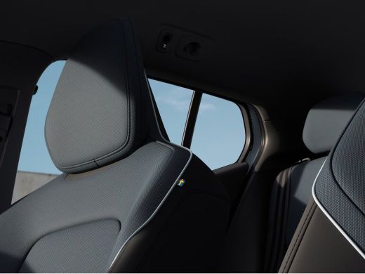 Volvo  EX30 P3 Plus Europa 51 kWh | 11 kW lader | Achteruitrijcamera | Alarmsysteem ActivLease financial lease
