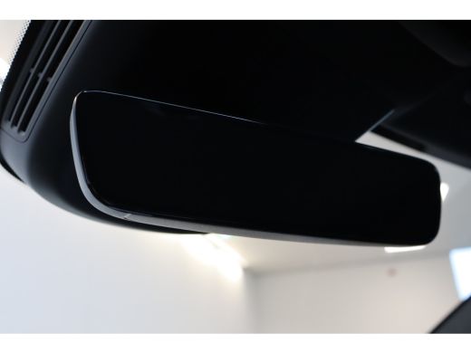 Volvo  EX30 P3 Plus Europa 51 kWh Getint Glas | Elektr klep | BLIS | Elektr Stoelen | Stoelverw ActivLease financial lease
