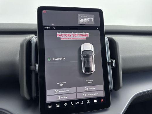 Volvo  EX30 P5 Long Range Ultra Europa 69 kWh | 22 kW lader | 360&deg; Camera | Achteruitrijcamera ActivLease financial lease