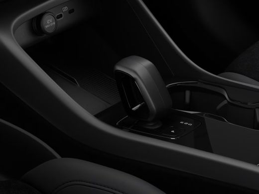Volvo  EX40 Single Motor Ext. Range Ultra Bl. Ed. Eur. 82 kWh | Achteruitrijcamera | Apple Carplay/Android Au... ActivLease financial lease
