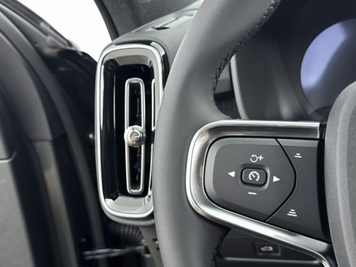Volvo  EX40 Single Motor Extended Range Plus Europa 82 kWh | 19 inch LM | Harman/Kardon | PDC V+A en Camera |... ActivLease financial lease