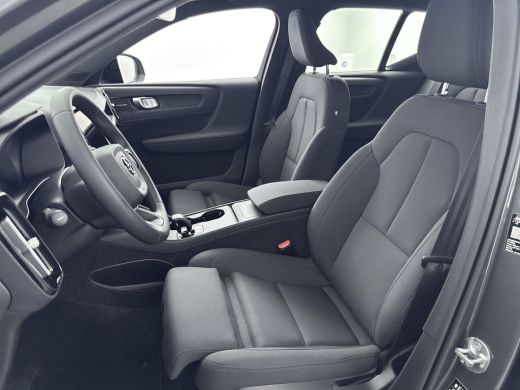 Volvo  EX40 Single Motor Extended Range Plus Europa 82 kWh | 19 inch LM | Harman/Kardon | PDC V+A en Camera |... ActivLease financial lease