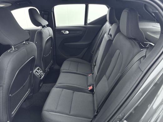 Volvo  EX40 Single Motor Extended Range Plus Europa 82 kWh | 19 inch LM | Harman/Kardon | PDC V+A en Camera |... ActivLease financial lease