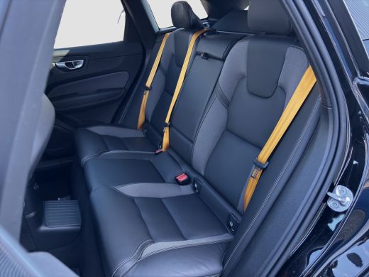 Volvo  XC60 2.0 T8 Plug-in-hybrid AWD Polestar Engineered | Pano | H&K Audio | 360 camera | 21 inch ActivLease financial lease